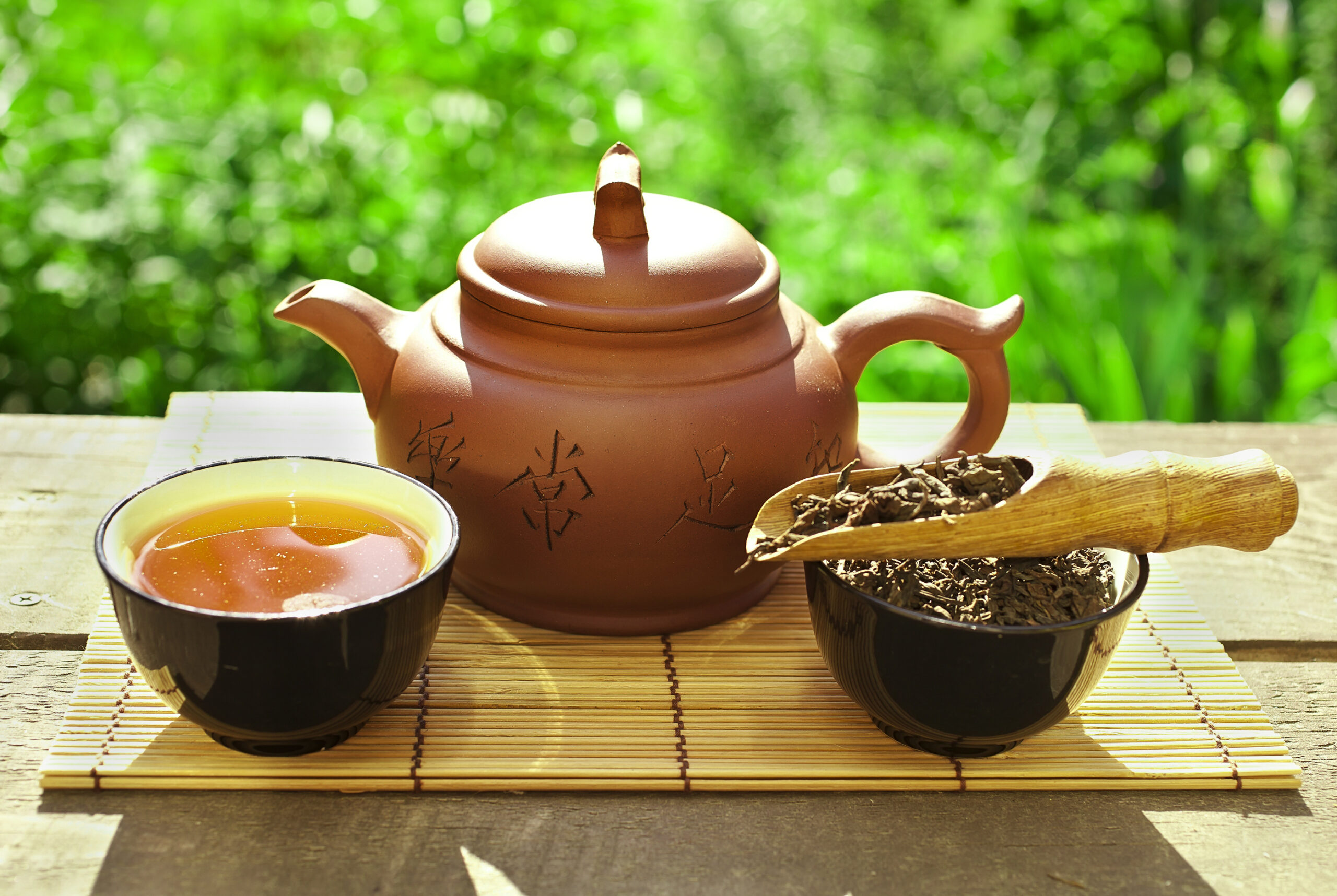 台湾烏龍茶の奥深さに迫る！香り、味、そして歴史など魅力を堪能のアイキャッチ画像